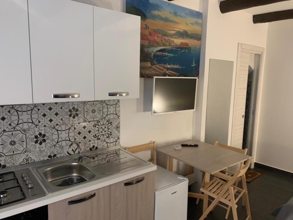 那不勒斯Viky House Chiaia公寓 外观 照片