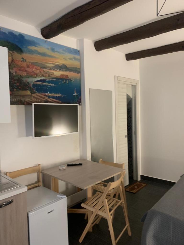 那不勒斯Viky House Chiaia公寓 外观 照片